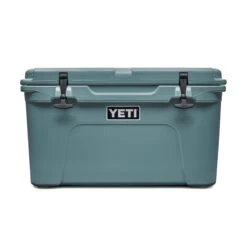 Yeti Tundra 45 Cooler 17 Yeti Tundra 45 Cooler -Outdoor Gear Sale 190394 RiverGreen Cooler Studio Dealers 45 River Green Front 2400x2400 1