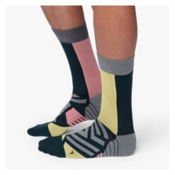 On Running Men's High Sock -Outdoor Gear Sale 2282 614252 4657951 image 1518069 589eb295 b3e9 41c1 9d9e d958124bd8d8